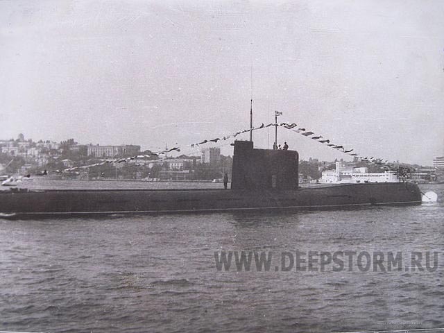 Подводная лодка Б-225