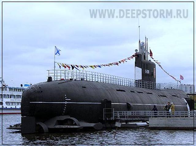 Подводная лодка-музей Б-396