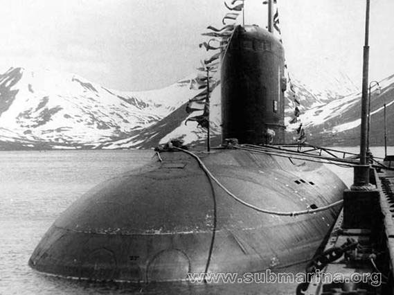 Подводная лодка Б-394